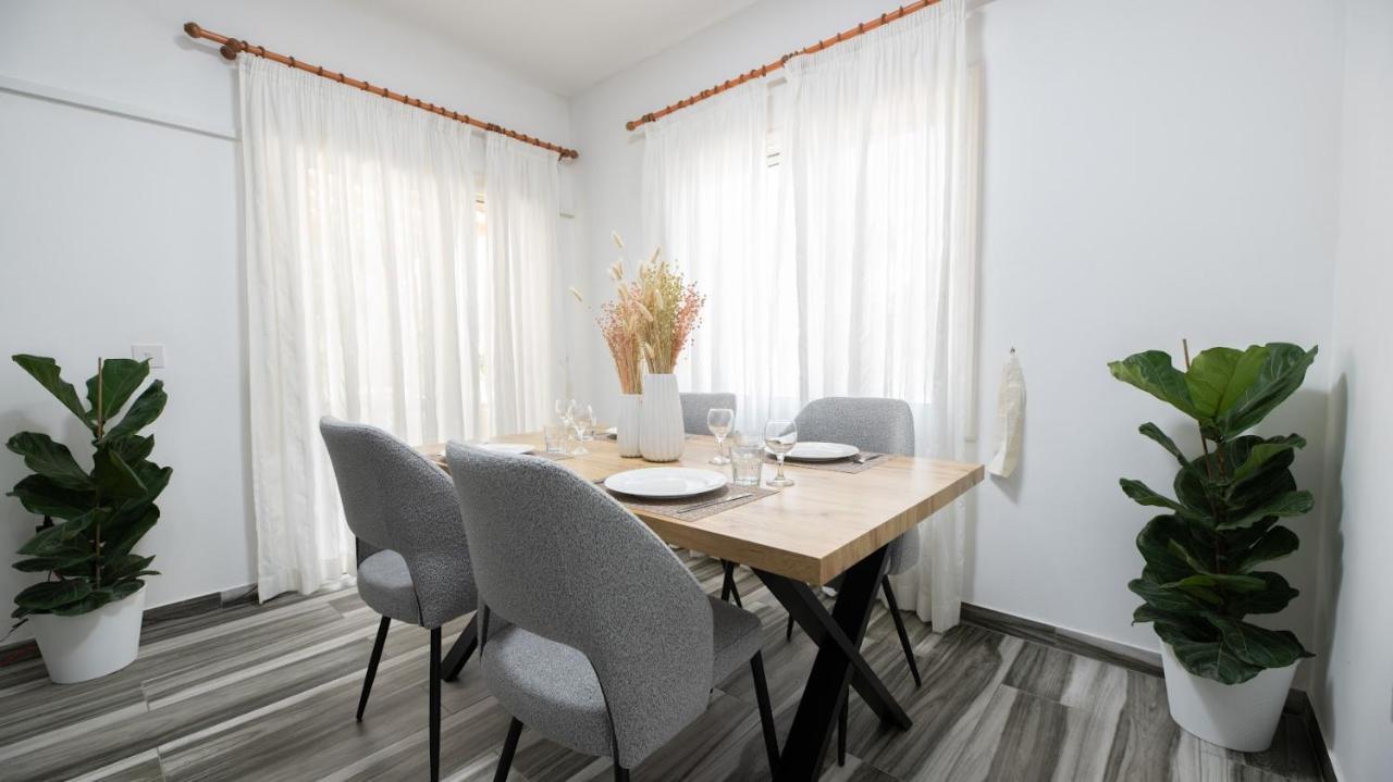 Beautiful Apartment In Harbour Paphos, Central & Close To Beach المظهر الخارجي الصورة
